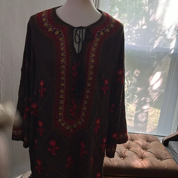 Ivy Jane embroidered bohemian caftan dress BR - Picture 13 of 14